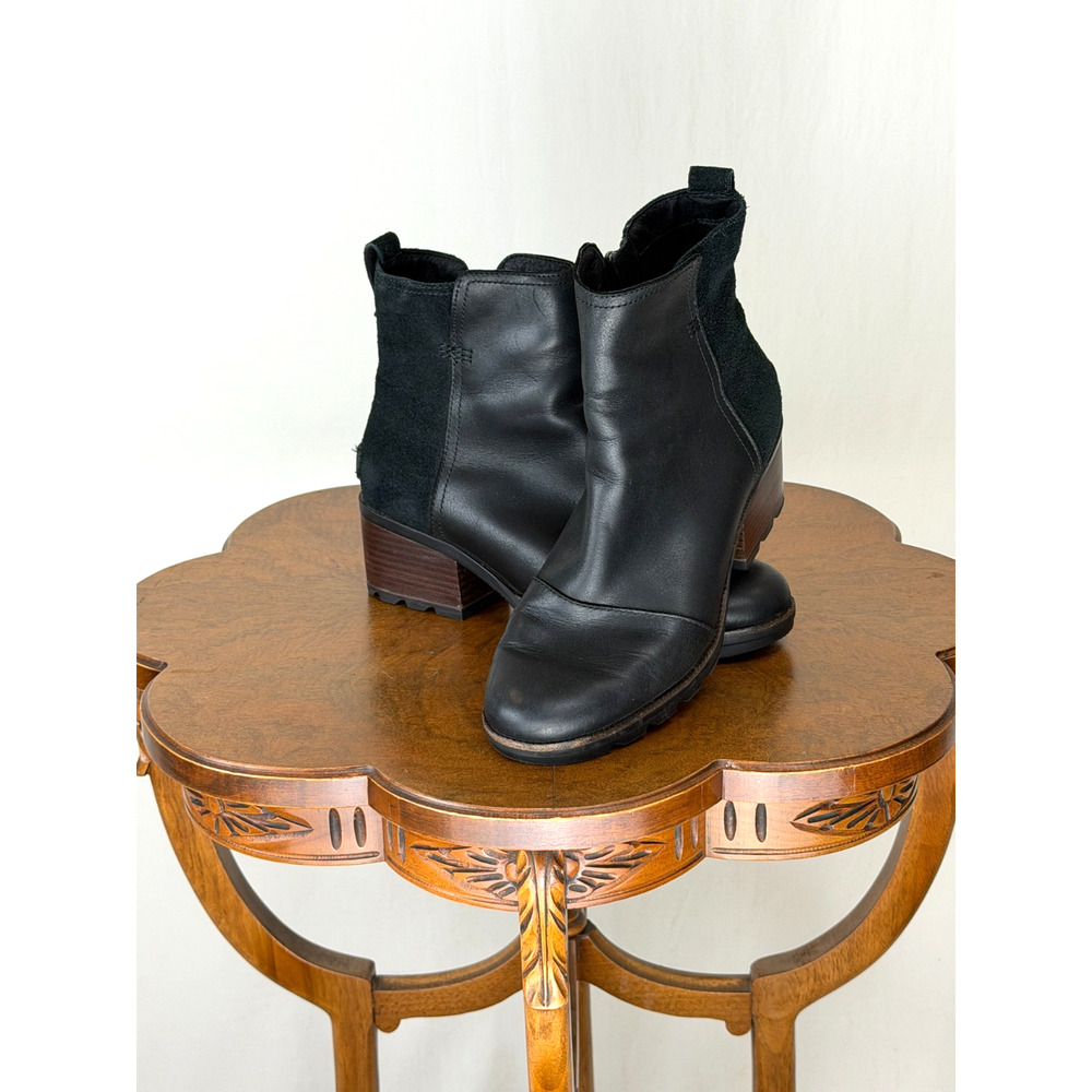 Sorel Black Leather with Chunky Heel Short Boot US Womens 7.5 #M0142